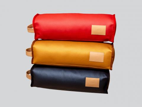 NUDE PILLOW Image