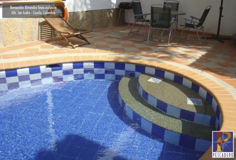 Breakwaters exclusive line Image