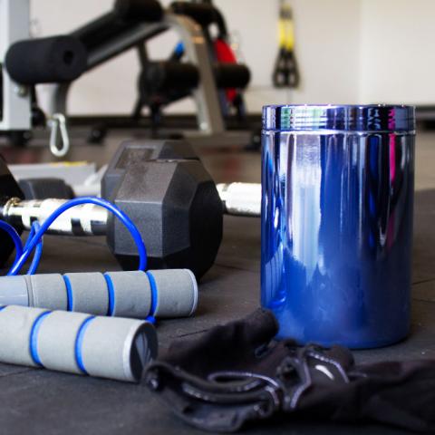 Metalized Canisters for sport nutrition Image