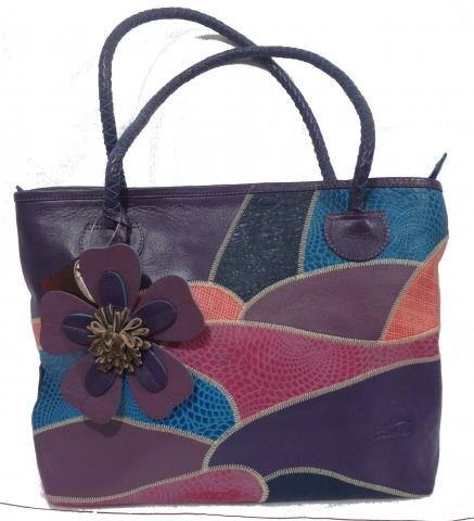 leather bags Image