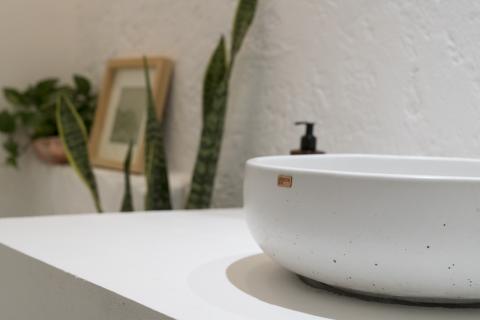 Fladd 02 Bathroom Sink Image