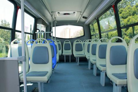 Urban Dreamliner minibus Image