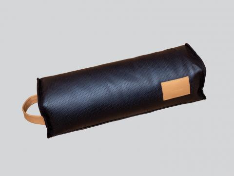 NUDE PILLOW Image