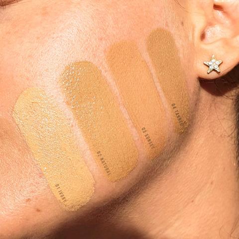 Liquid make-up Image