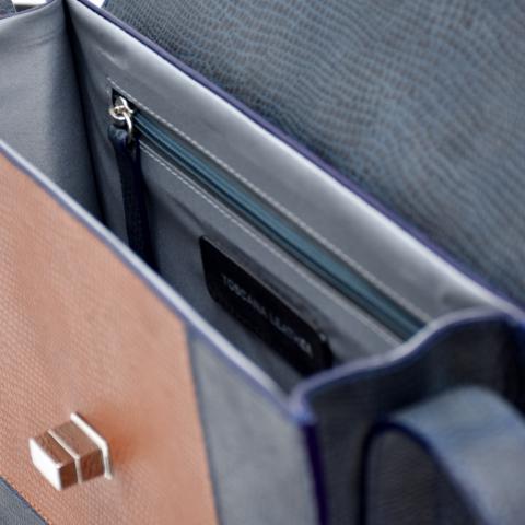 PEARL BAG Image