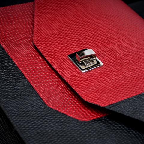 PEARL BAG Image