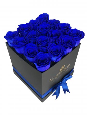 BOX BY 16 PRESERVED ROSE HEADS Image