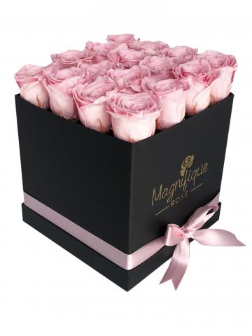BOX BY 16 PRESERVED ROSE HEADS Image