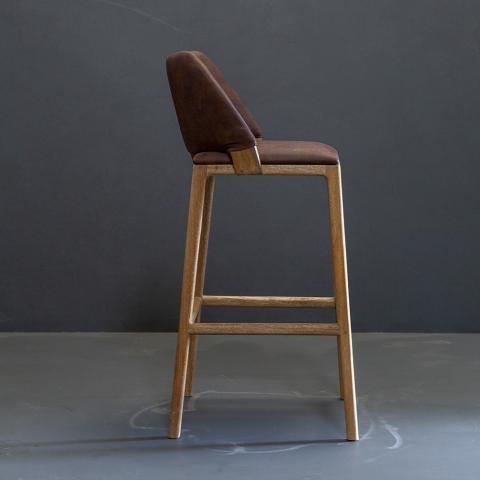 Terna Stool Image
