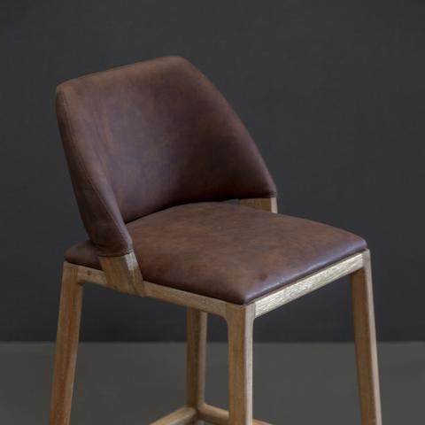 Terna Stool Image