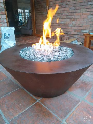 wood fire pit konik Image