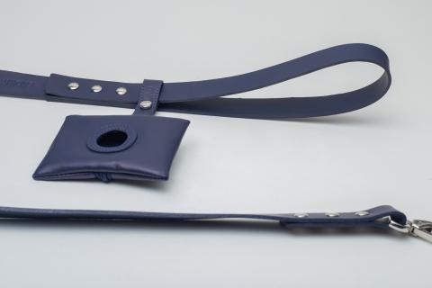 NUDE LEASHES Image