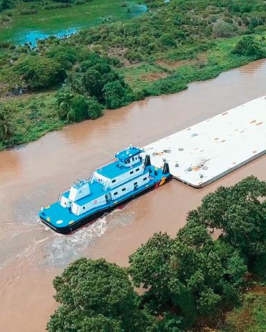 EFC 3000 PUSHER-RIVERINE TOWBOAT Image