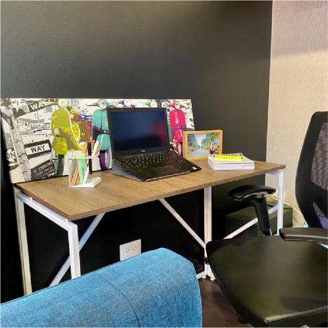 Folding Desk Image