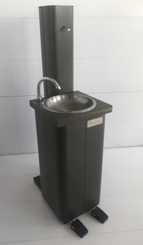 Lavatory sinks Image