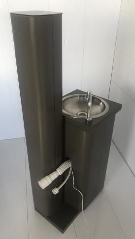 Lavatory sinks Image