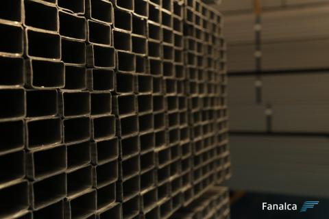 Hot Rolled Steel Tubes Image