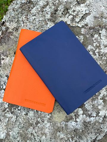 Passport holder Image