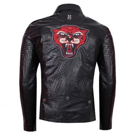 Black biker jacket in engraved leather Image