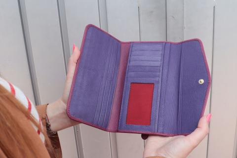 TRADITIONAL WALLET Image