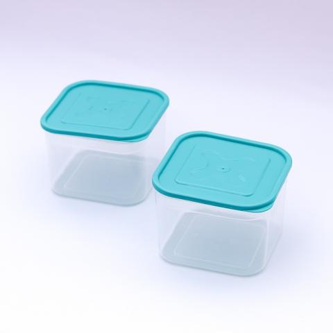 500cc square container Image