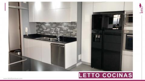 Kitchens, closets and vanities Image