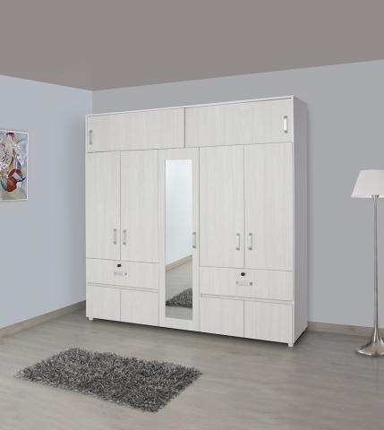 CLOSET Image