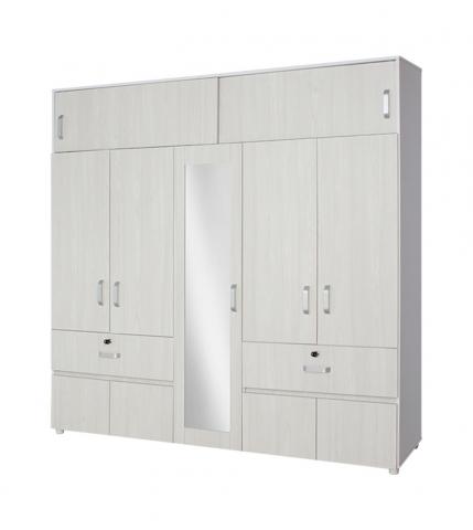 CLOSET Image