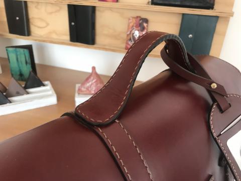 Messenger Bag Image