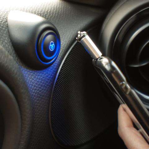 UV- SAGE Mini Light Sanitizer Image