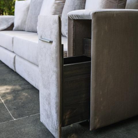BE CLassic Sofa Image