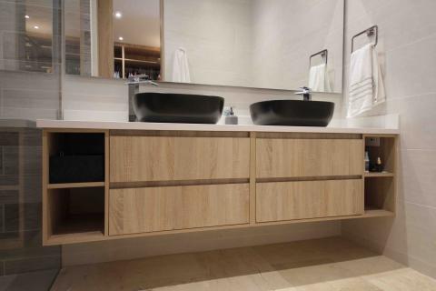 KITCHEN FURNITURE, CLOSETS, BATHROOMS, OFFICES Image