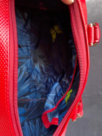 Red handbag Image