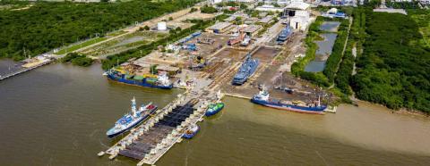 Ship Repair and Maintenance Image