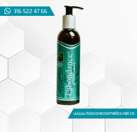 Algae and Biotin Shampoo L´abondance Image