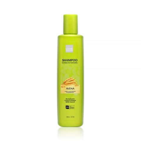 SHAMPOO WITH NATURAL EXTRACTS Image