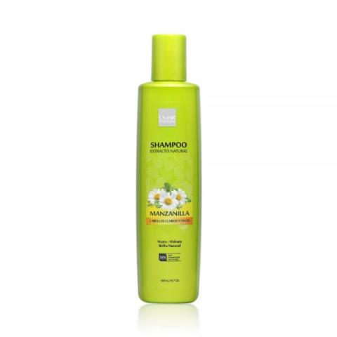SHAMPOO WITH NATURAL EXTRACTS Image