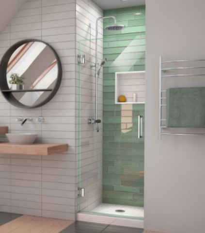 Frameless glass shower doors Image