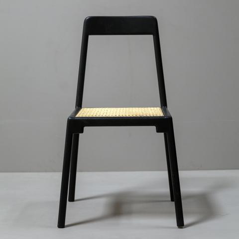 Origen Black Chair Image