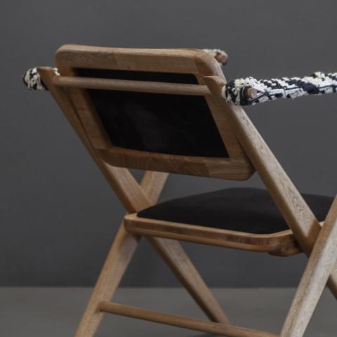 TIti folding chair Image