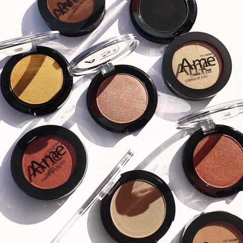 individual Eyeshadow Image