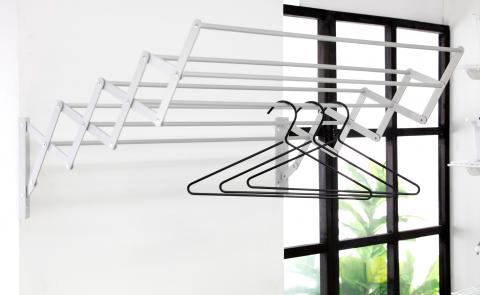 5122 Aluminum 8 tubes expandable wallmounted drying rack Image