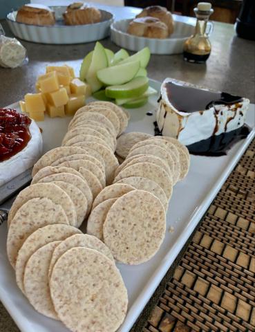 WATER CRACKERS Image