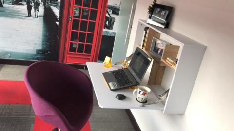 Floating Desk Image