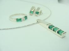 Kit silver and emerald Image