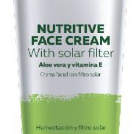 Crema Facial Nutritiva True You con Filtro Solar Vitamina C y Hamamelis 80 g