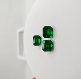 Carved Emerald For Jewelry