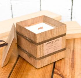 Candle - Oak wood box