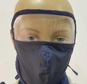 Face mask with triple fabric 