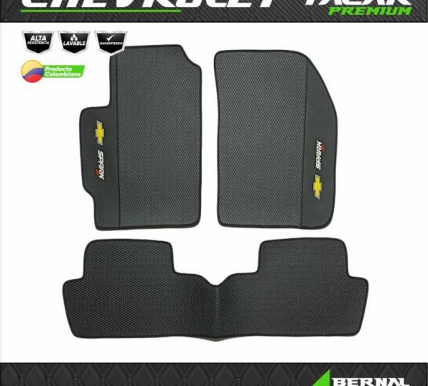 TAPETE AUTO CHEVROLET SPARK - CAR MAT CHEVROLET